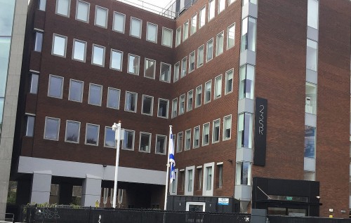 Ireland gai hunna Israel ge embassy bandhu kohffi