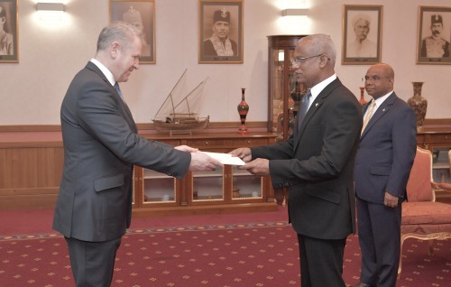 President receives credentials from four foreign ambassadors
