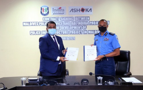 Police station thah hadhan India ge kunfunyakah dhin 3.6 million dollar gellunu massala eh balanee
