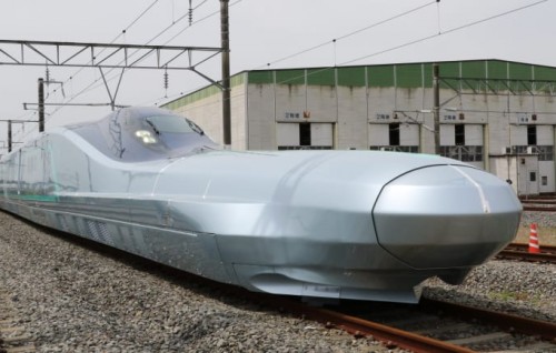 Japan tests world's fastest bullet train