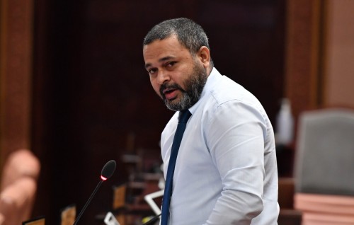 Fandiyaaru Ali Rasheed Supreme Court ah ayyan kuran ninmee Raees Yaamin ah nuhahggun hukum kurumun: Shiyam