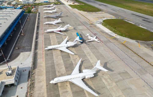 VIA ge thaareehugai ves emme gina air traffic movement midhiya honihiru dhuvahu