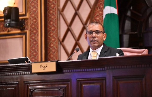 Vina dhanduthakuge badhalugai Artificial dhanduthah hadhaathee Mahloof ah majlis Raees faadu vidhaalhuvejje