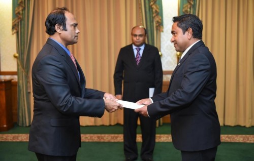MMPRCge khiyaanaai: Moosa Ali Jaleel ah dhauvaakuran fonuvaifi, eh million rufiyaa anburaa hoadhanee