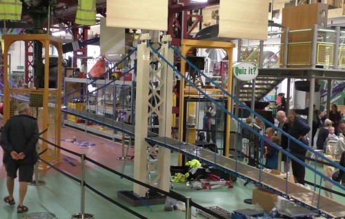 111 Feet lego bridge akaa eku dhuniyeyge record muguraalaifi