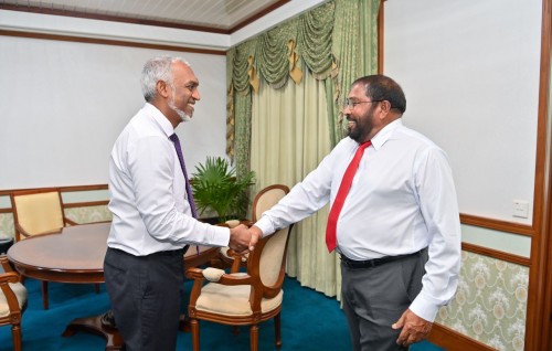 Dhegaumuge gulhun varugadha kurumah Raees ge India dhathurufulhu varah muhimmu: Qasim