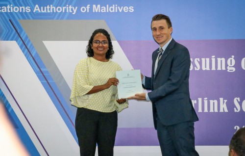 Raajjeygai Starlink beynun kurumah huhdha dheefi