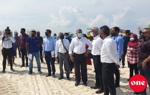 Hinnavaru ban'dharu hedhumuge mashroou kuriahdhaa goiy Raees ballavaillahvaifi