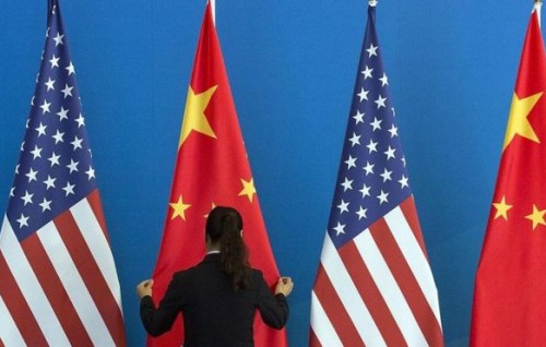 Fake visa aaeku China thin meehaku jaasoosu kuranikoh America inn hayyaru kohffi