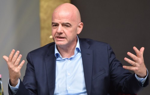 FIFA ge Raees Infantino ge massala eh Switzerland ge prosecutors balan fashaifi