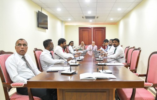 IALA gai raajjeyn baiverivumah, majilis in ruhundheefi