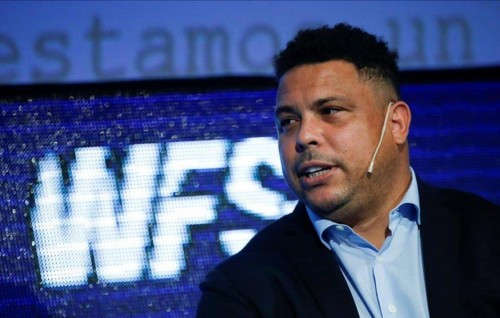 Brazil football idhaaraa aa havaaluvaan Ronaldo kuri masakkaiyy huttaalaifi