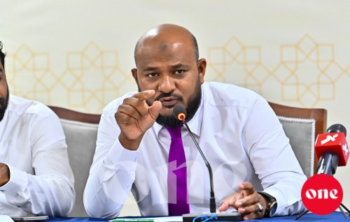 One Photo: PNC ge PG group in beyvi noosveringe bahdhaluvun