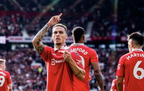 United in Arsenal ge molhuvumuge silsilaa nimumakah genesfi