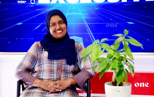 Alhugandaai Ziyaan mee abadhuves gulhifai thibi dhemeehun, kaivengyeh nuroolhey: Shidhaathaa