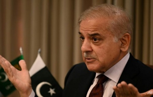Pakistan's new cabinet sworn in