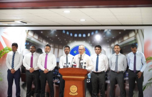 Raeesuljumhooriyyaa aai vazeerun vaikurun, Chagos Coalition ah vedhaane kamehtha?